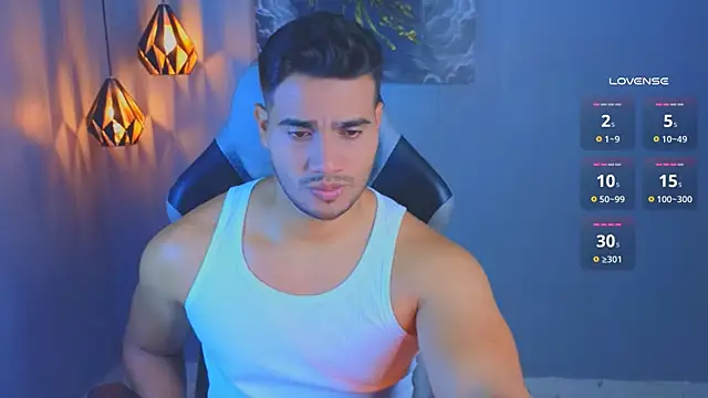 AndresRodriguez1 online show from 04/12/26, 04:05