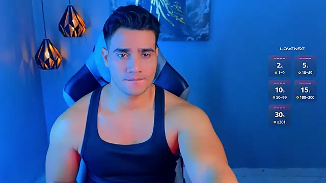 Snapshot of AndresRodriguez1 chatting on 02/11/26, 01:44 AndresRodriguez1 online show from 02/11/26, 01:44