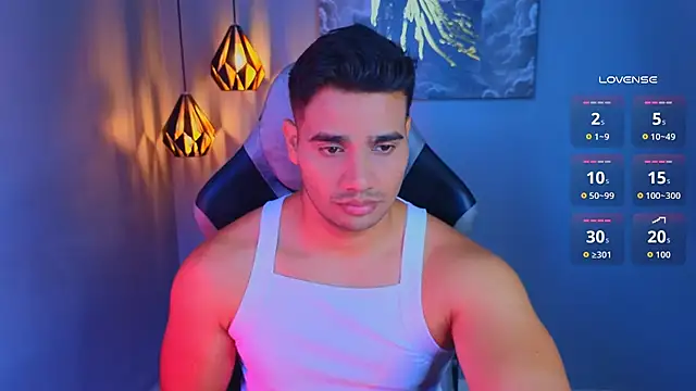 AndresRodriguez1 online show from 03/19/26, 01:11