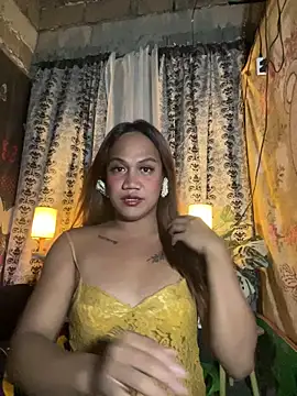 Queen-barbie online show from 03/06/26, 12:22