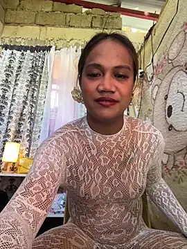 Queen-barbie online show from 03/07/26, 12:39