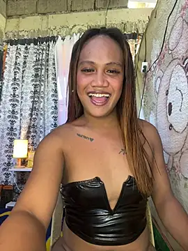 Queen-barbie online show from 03/17/26, 06:38