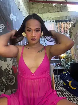 Queen-barbie online show from 04/14/26, 12:15