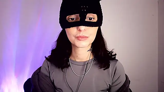Onirica L online show from 06/24/26, 06:28