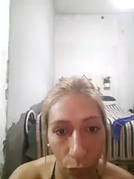 Snapshot of pituromi chatting on 05/26/26, 01:58 pituromi online show from 05/26/26, 01:58