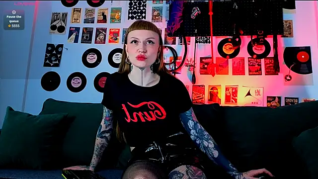 SugarSoot online show from 05/01/26, 05:34