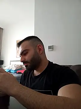 aidick10 online show from 02/05/26, 05:58