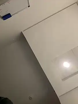 aidick10 online show from 02/03/26, 04:12