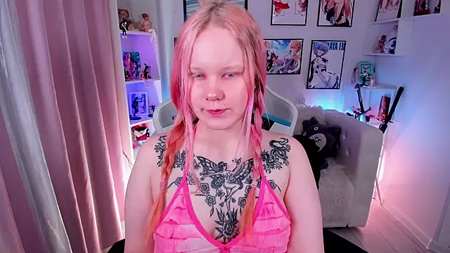 AnnieVibe online show from 03/18/26, 05:36