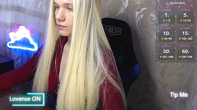 Shiny Victoria online show from 03/13/26, 09:03