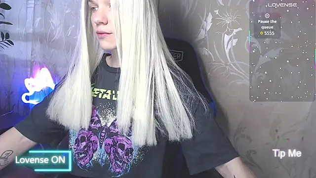 Shiny Victoria online show from 05/09/26, 08:18