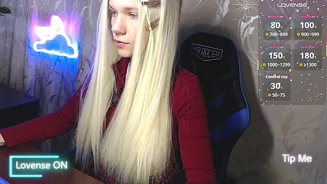 Shiny Victoria online show from 03/19/26, 08:58