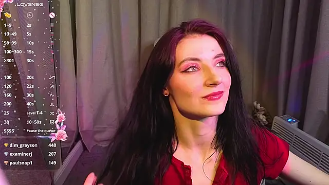NicoleLuxe online show from 04/20/26, 05:36