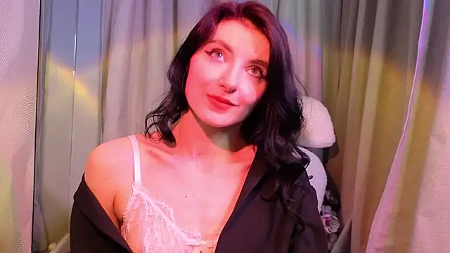 NicoleLuxe online show from 04/09/26, 07:20