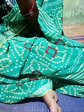 Royal hotti0011 online show from 04/07/26, 08:38