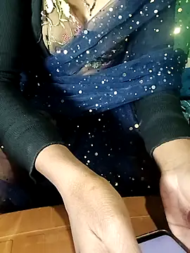 Royal hotti0011 online show from 02/23/26, 05:13