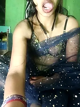 Royal hotti0011 online show from 03/06/26, 06:25