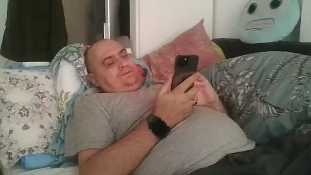 vitalik66679 online show from 02/25/26, 05:51