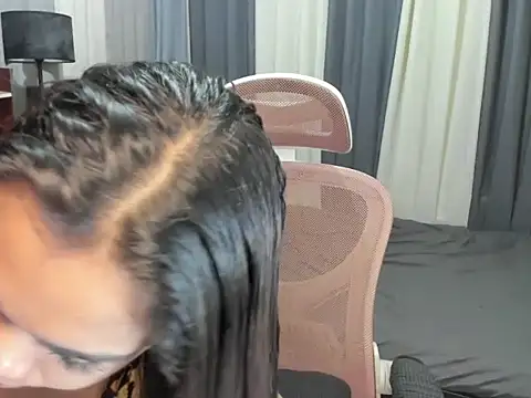 Snapshot of TinyCock_Rein chatting on 02/15/26, 07:13 TinyCock Rein online show from 02/15/26, 07:13