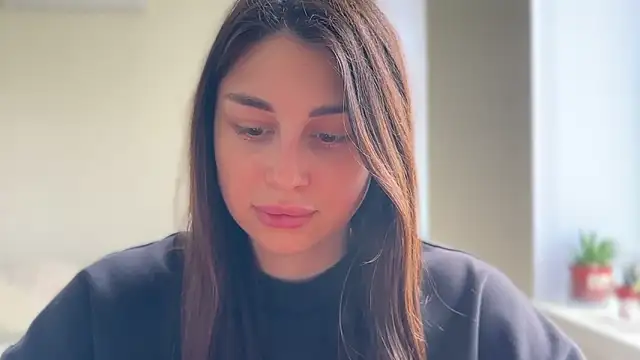 Snapshot of LiluMartiznir chatting on 03/17/26, 10:07 LiluMartiznir online show from 03/17/26, 10:07