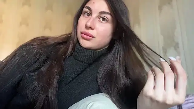 Snapshot of LiluMartiznir chatting on 04/13/26, 06:28 LiluMartiznir online show from 04/13/26, 06:28