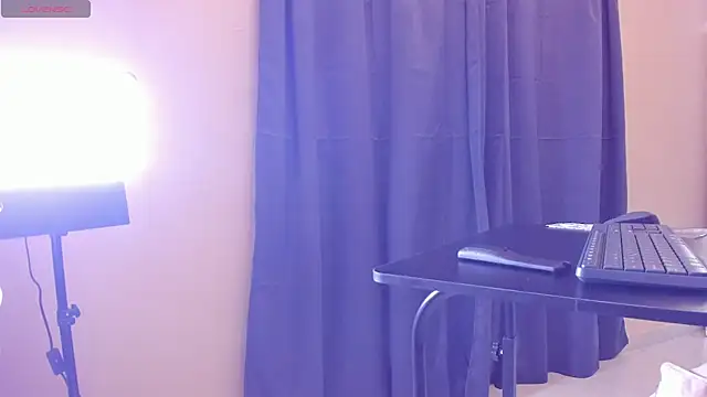 Snapshot of _Mai_1 chatting on 02/09/26, 07:56 Mai 1 online show from 02/09/26, 07:56