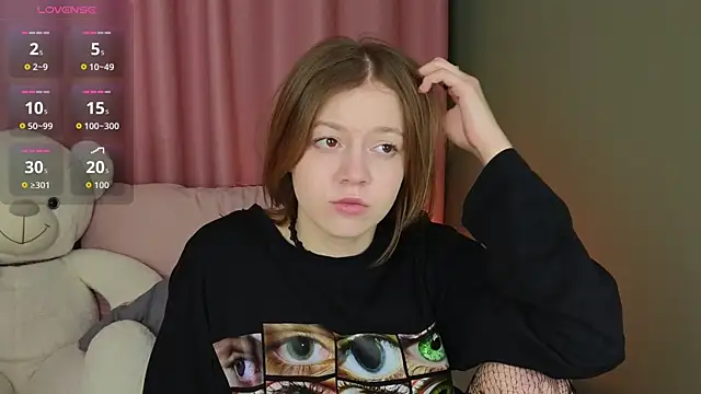 Snapshot of AliceYummy chatting on 02/05/26, 01:51 AliceYummy online show from 02/05/26, 01:51