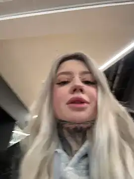 Chiibi online show from 02/16/26, 09:52