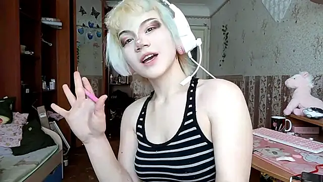 KathernSaulters online show from 03/01/26, 07:19