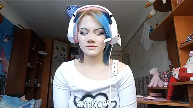 KathernSaulters online show from 02/02/26, 06:56