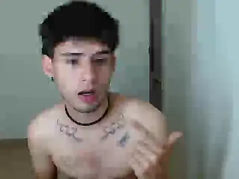 Snapshot of mike_smith03 chatting on 04/09/26, 03:18 mike smith03 online show from 04/09/26, 03:18