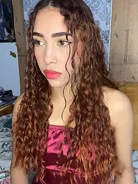 Snapshot of LiaHansson00 chatting on 02/03/26, 03:28 LiaHansson00 online show from 02/03/26, 03:28