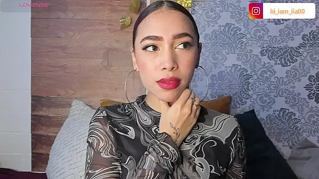 LiaHansson00 online show from 03/03/26, 04:36