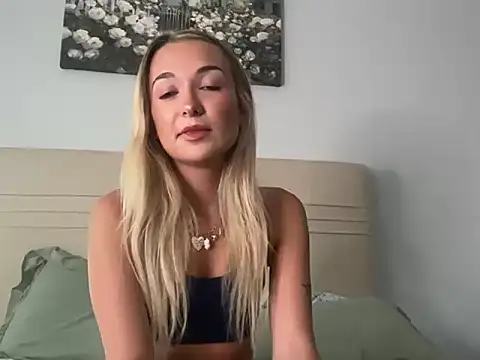 kelseyblu online show from 04/05/26, 10:27