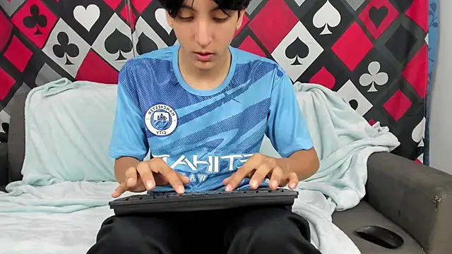 Steerlingxvx online show from 02/06/26, 01:18