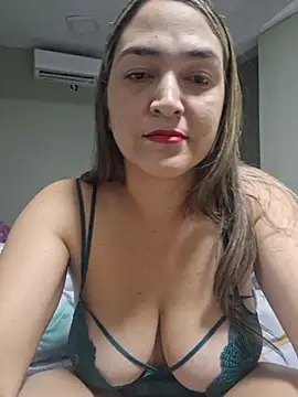 Grecia00x online show from 04/20/26, 12:24