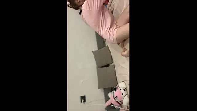 Snapshot of lunli0 chatting on 02/22/26, 04:30 lunli0 online show from 02/22/26, 04:30