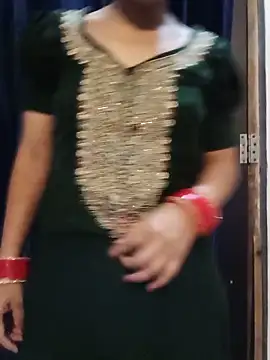 Saxy bhabhi79 online show from 05/14/26, 04:15