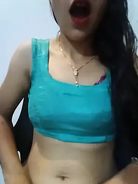 Snapshot of Saxy_bhabhi79 chatting on 07/04/26, 06:23 Saxy bhabhi79 online show from 07/04/26, 06:23