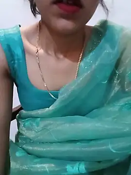 Snapshot of Saxy_bhabhi79 chatting on 06/15/26, 04:17 Saxy bhabhi79 online show from 06/15/26, 04:17
