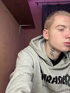 OskarMil online show from 02/25/26, 04:56