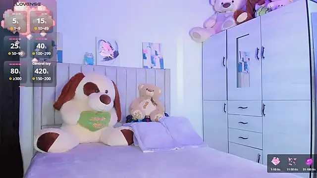 Snapshot of baby_cleo_ chatting on 02/13/26, 11:38 baby cleo online show from 02/13/26, 11:38