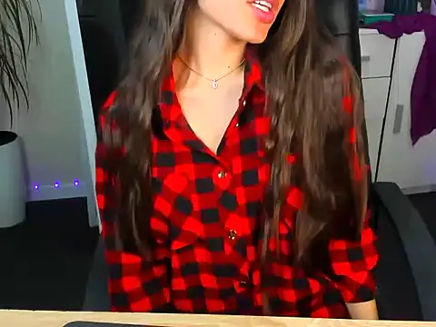 Snapshot of Euphoria-a chatting on 02/13/26, 09:04 Euphoria-a online show from 02/13/26, 09:04