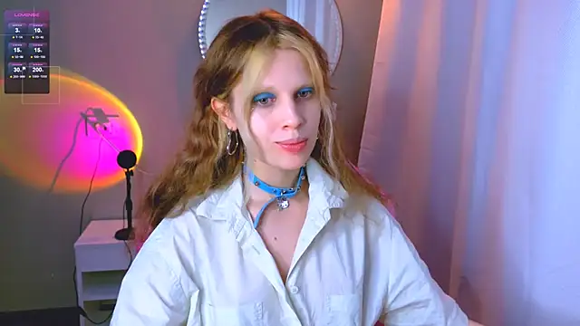 Snapshot of Maxine_gold chatting on 05/02/26, 08:58 Maxine gold online show from 05/02/26, 08:58