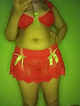 kamilia sexyy online show from 06/17/26, 08:08