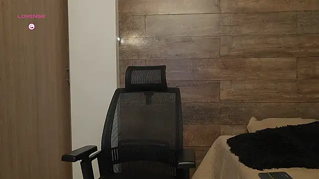 connor h1 online show from 02/28/26, 04:23