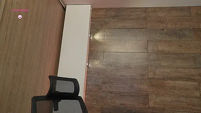 connor h1 online show from 03/27/26, 07:06