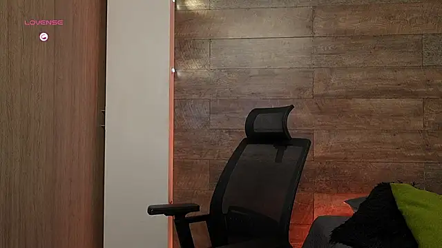 connor h1 online show from 04/04/26, 05:25