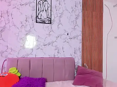 Snapshot of Dulce_eden chatting on 02/20/26, 08:11 Dulce eden online show from 02/20/26, 08:11