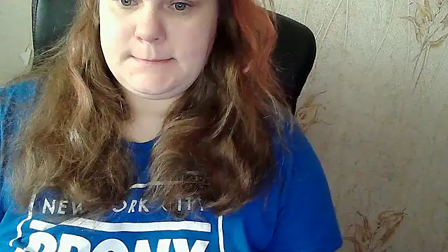 Snapshot of DollyGersoon chatting on 02/15/26, 07:42 DollyGersoon online show from 02/15/26, 07:42